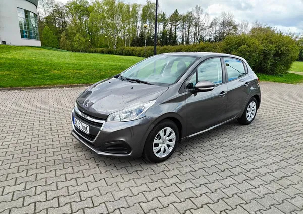 samochody osobowe Peugeot 208 cena 26800 przebieg: 173400, rok produkcji 2017 z Szczecinek